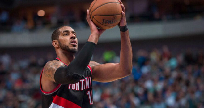 比0击败伯 比0击败伯