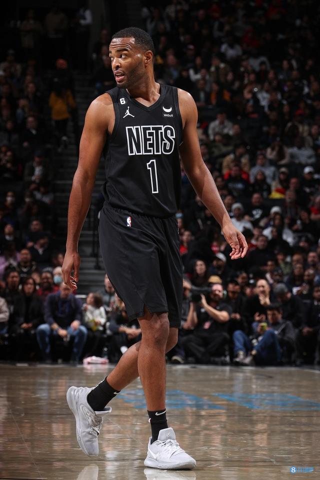 还是无球跑 还是无球跑